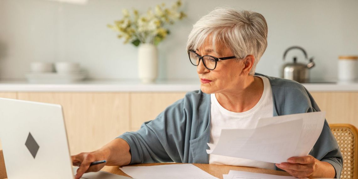 Peut-on partir en retraite sans tous ses trimestres ?