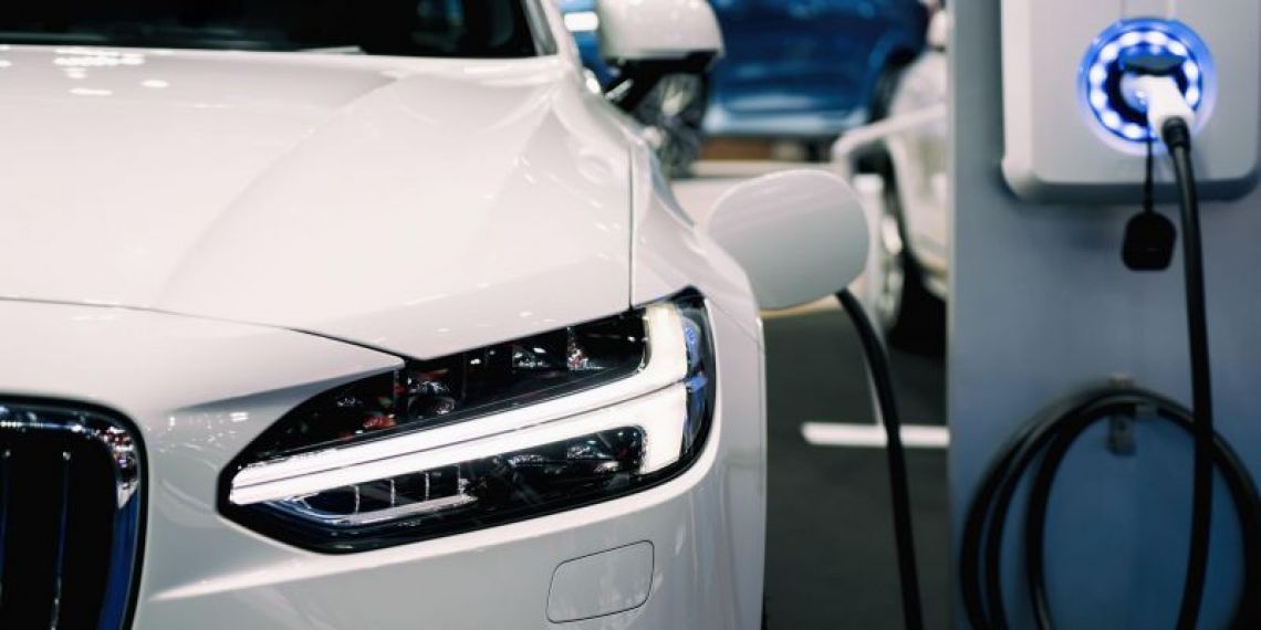 Avantage en nature : le BOSS précise le régime social de faveur des véhicules et bornes de recharge électrique