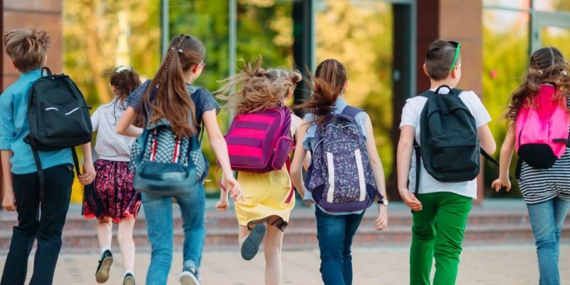 Allocation de rentrée scolaire 2024 : votre aide financière versée dès demain !
