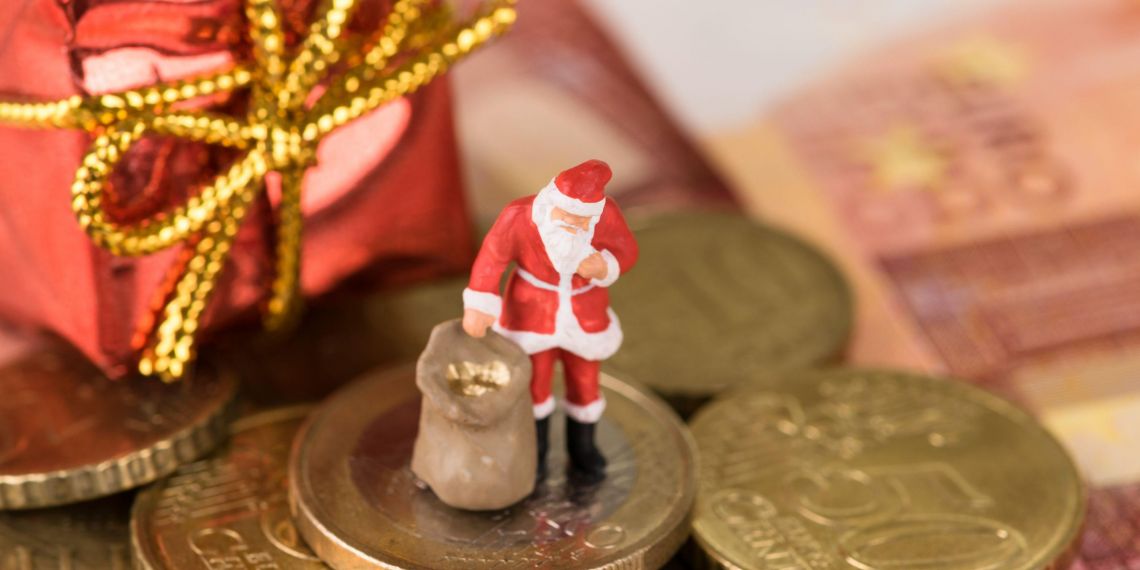Prime de Noël : le versement arrive bientôt… avant une forte exclusion du nombre de bénéficiaires ?