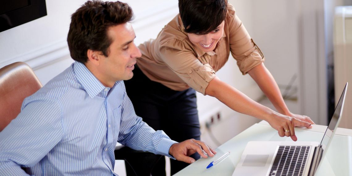 Conjoint du dirigeant : quel statut choisir pour être bien protégé ?