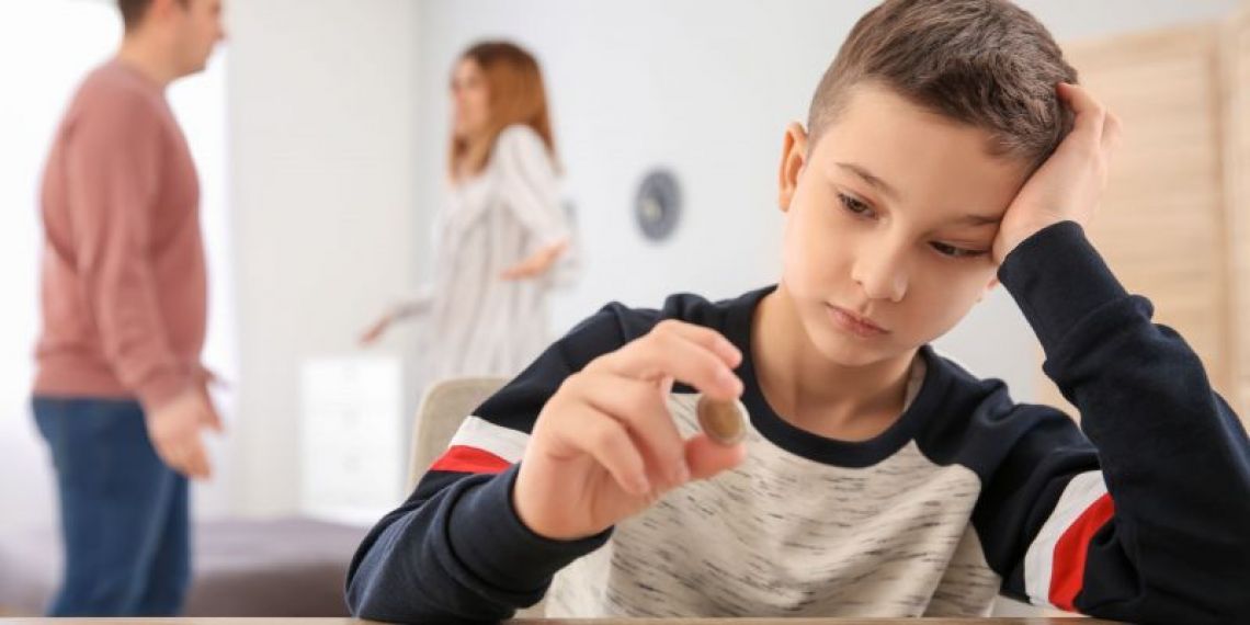 Pensions alimentaires : un changement fiscal d’ampleur à venir pour les parents qui la versent et la reçoivent