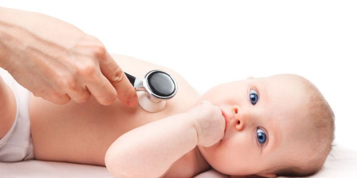 Prévention : le calendrier des examens médicaux obligatoires des enfants mineurs évolue en 2025