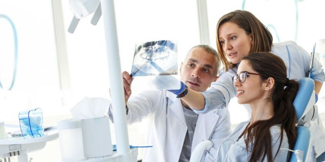 Accord entre les chirurgiens-dentistes et l’Assurance maladie : un financement de 900 M€ sans précédent