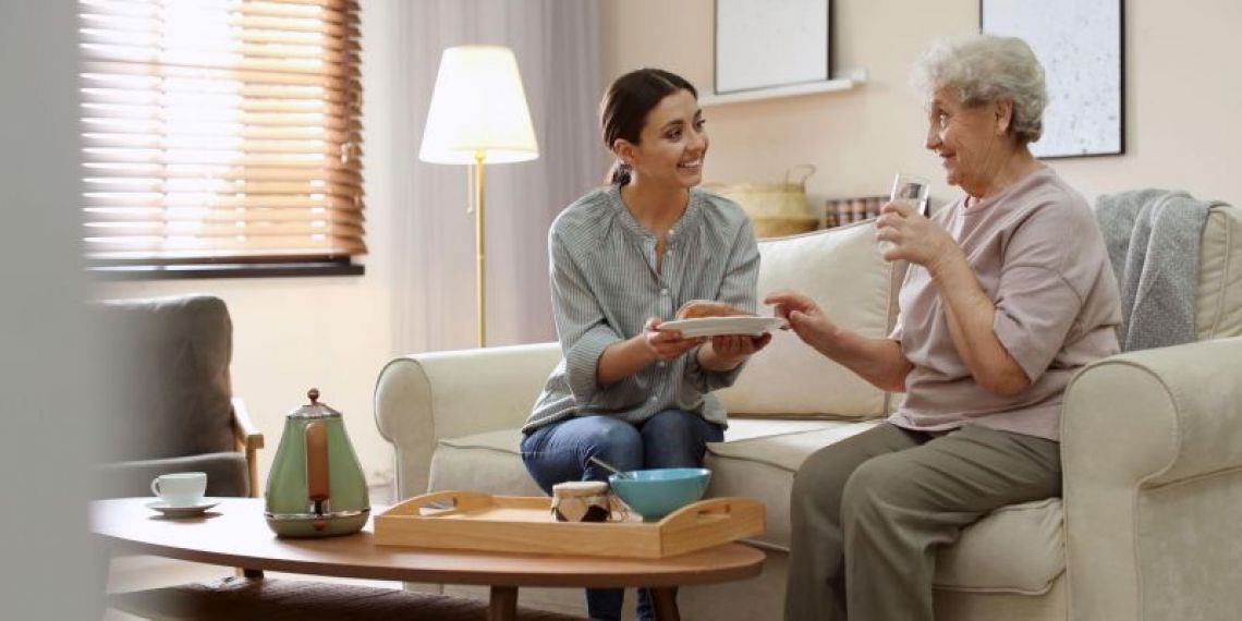 Selon la FEPEM, plus d’un salarié sur cinq dans le secteur de l’emploi à domicile est né à l’étranger