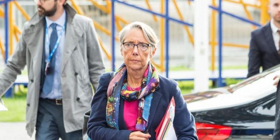 Allocation adulte handicapé (AAH) : Elisabeth Borne promet une réforme « en profondeur »