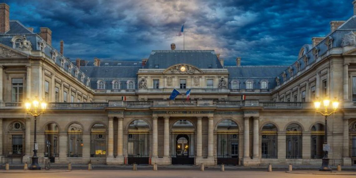 Réforme des retraites : le Conseil d’État critique face aux projets de loi et à l’étude d’impact