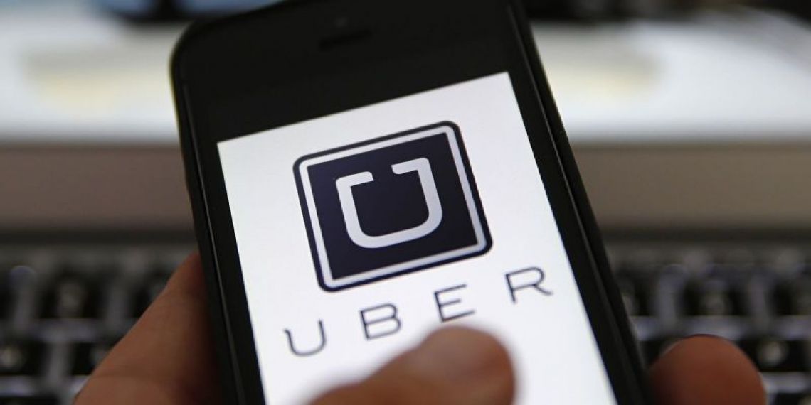 La Cour de cassation requalifie en contrat de travail la relation entre la plateforme Uber et l’un de ses ex-chauffeurs